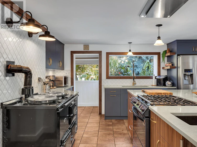 863 Coronado Crescent, Kelowna, BC, V1Y 6G1 - 18