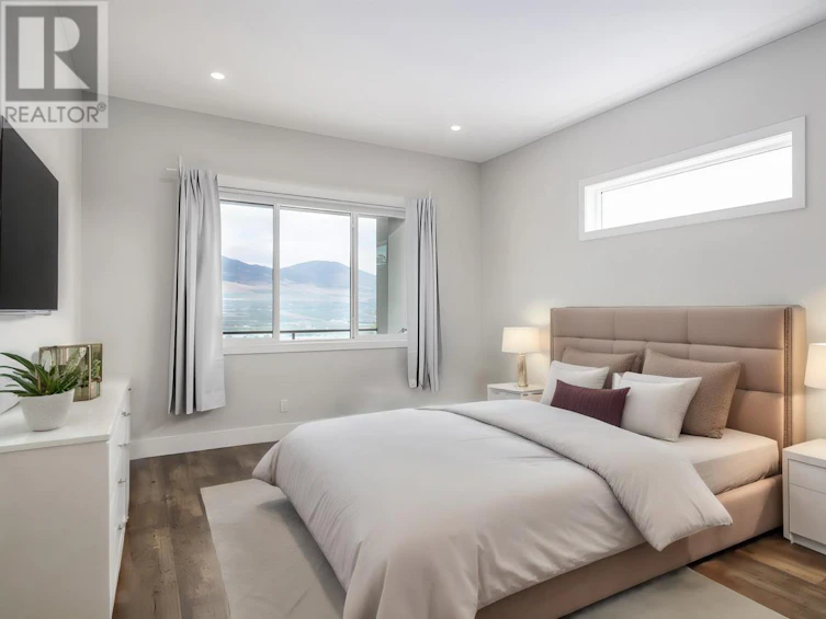 557 Acadia Street, Kelowna, BC, V1V 0A8 - 10