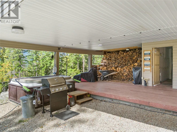 1446 Nittel Road, Seymour Arm, BC, V0E 1M0 - 54