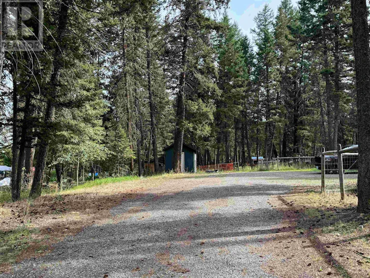 5070 Kinncum Road, 108 Mile Ranch, BC, V0K 2Z0 - 36