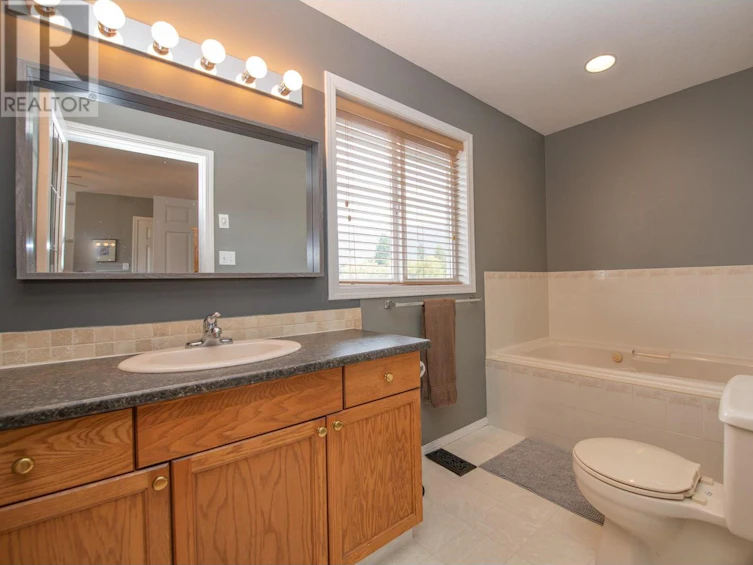 10-2716 Wolfenden Terrace, Armstrong, BC, V4Y 2A6 - 28