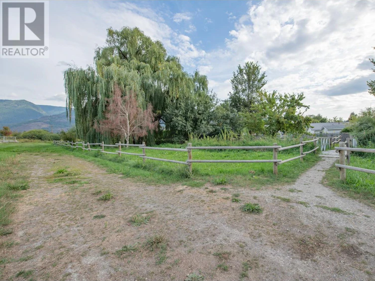 10-2716 Wolfenden Terrace, Armstrong, BC, V4Y 2A6 - 52