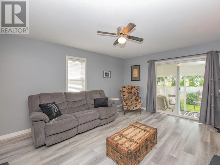 10-2716 Wolfenden Terrace, Armstrong, BC, V4Y 2A6 - 8