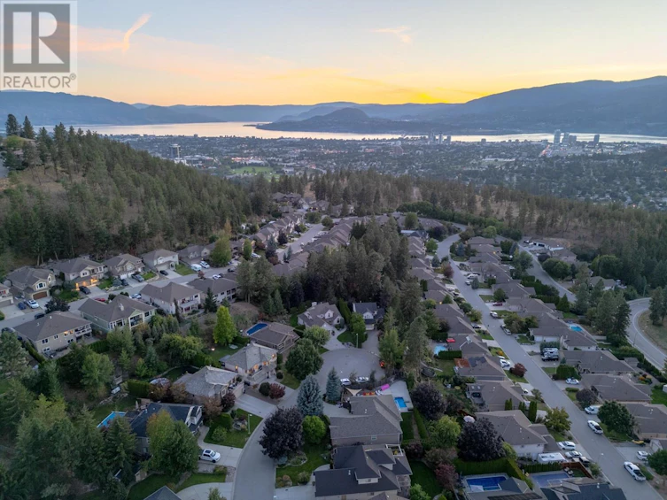 2135 Chilanko Court, Kelowna, BC, V1V 2L7 - 54