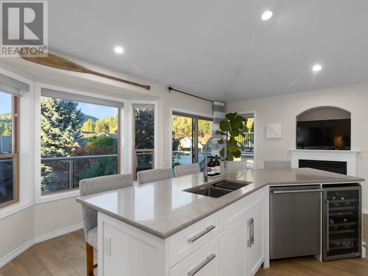 2135 Chilanko Court, Kelowna, BC, V1V 2L7 - 8