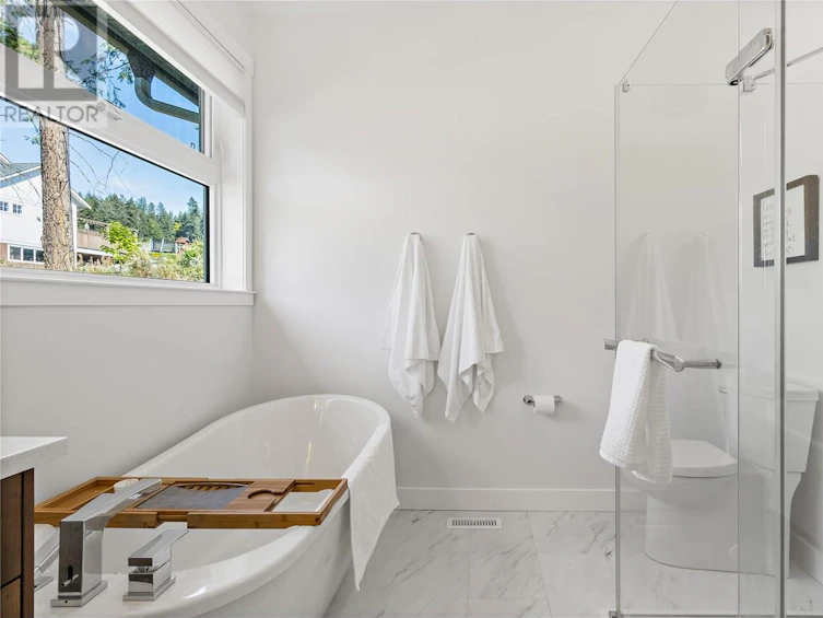 3200 Northeast 20 Street, Salmon Arm, BC, V1E 2G9 - 27