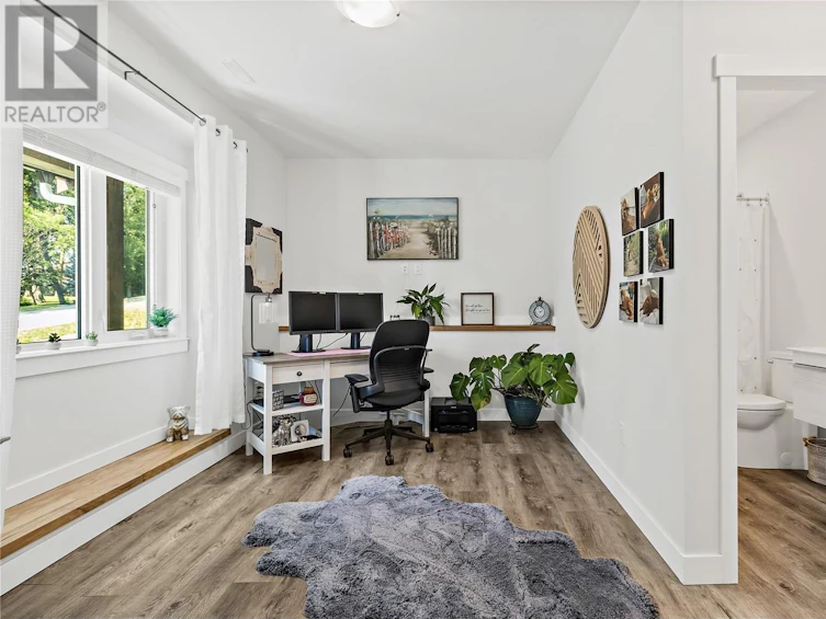 3200 Northeast 20 Street, Salmon Arm, BC, V1E 2G9 - 39