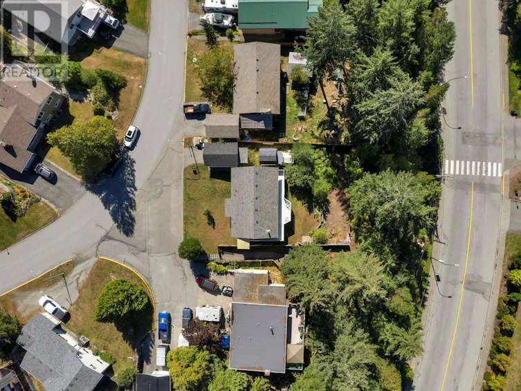 450 Chamiss Crescent, Gold River, BC, V0P 1G0 - 10