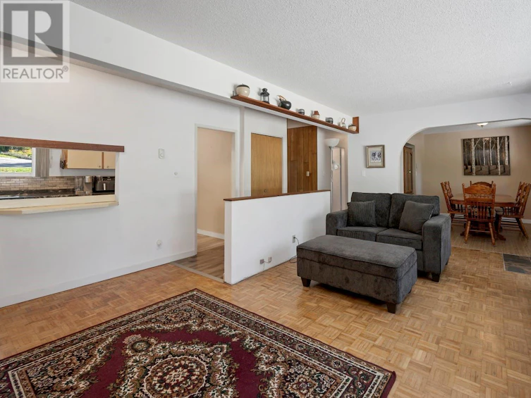 450 Chamiss Crescent, Gold River, BC, V0P 1G0 - 19
