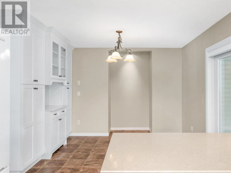 2427 Bradley Drive, Armstrong, BC, V0E 1B1 - 10