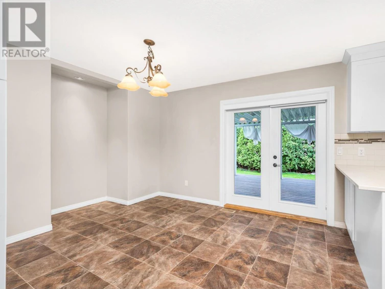 2427 Bradley Drive, Armstrong, BC, V0E 1B1 - 12