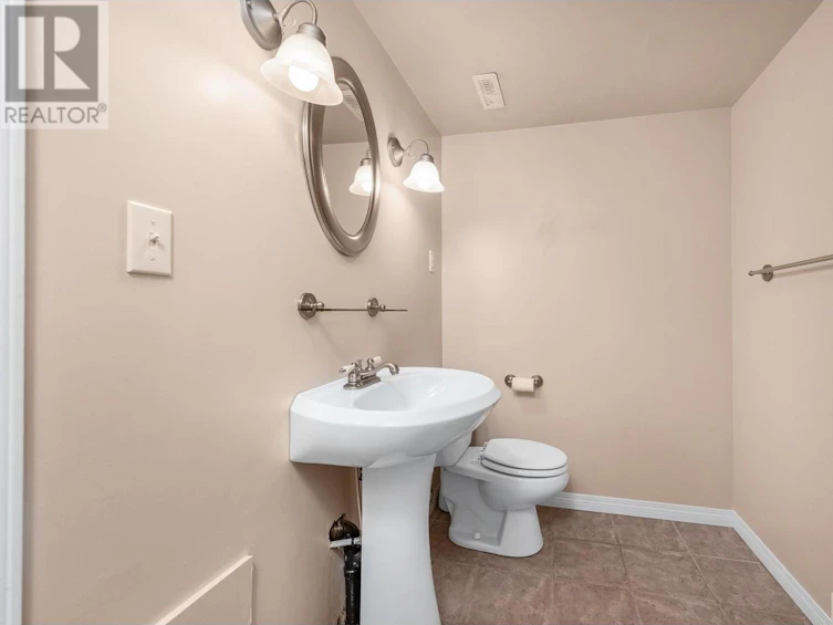2427 Bradley Drive, Armstrong, BC, V0E 1B1 - 27