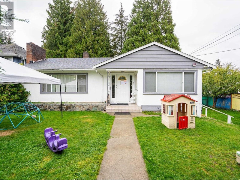6290 Walker Avenue, Burnaby BC V5E 3B4