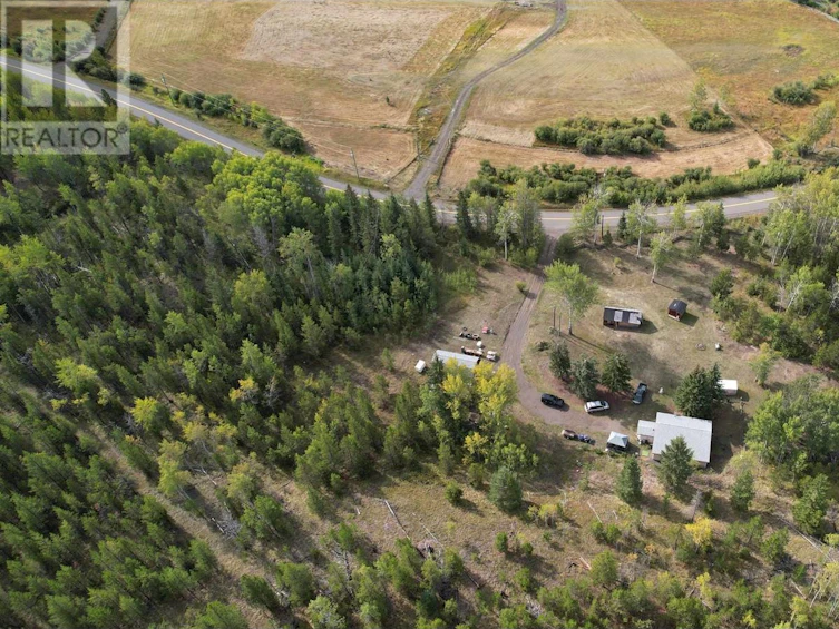 8043-83 Mile Road, 70 Mile House, BC, V0K 2K1