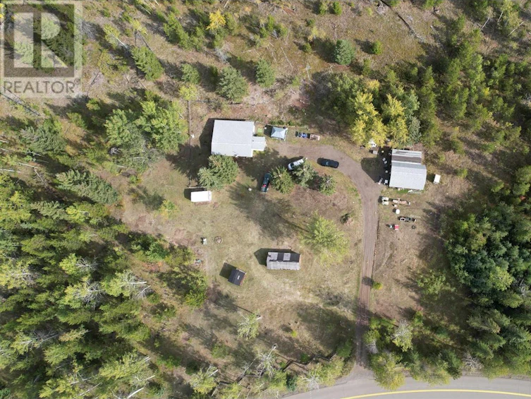 8043-83 Mile Road, 70 Mile House, BC, V0K 2K1 - 2