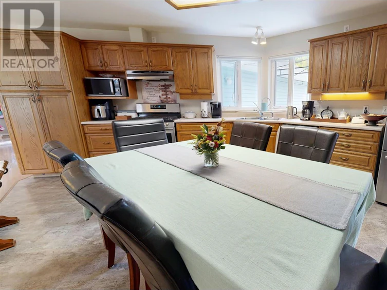 4908 Peasim Court, 108 Mile Ranch, BC, V0K 2Z0 - 8