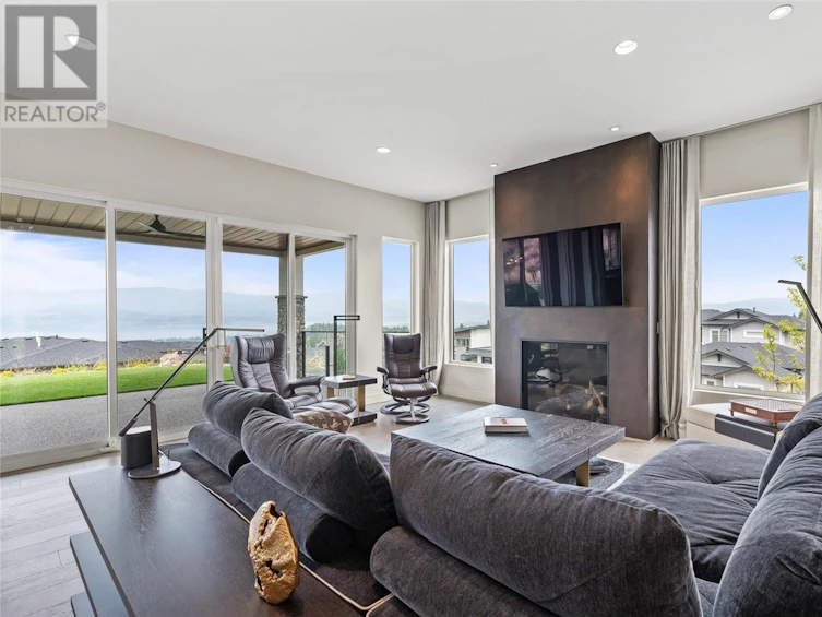 1645 Fawn Run Drive, Kelowna, BC, V1W 5M8 - 11