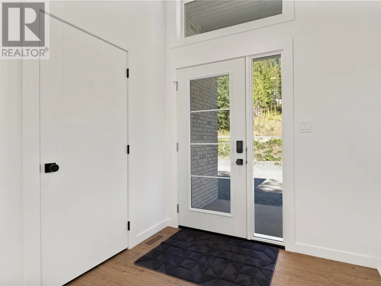 7308 Estate Place, Anglemont, BC, V0E 1M8 - 23
