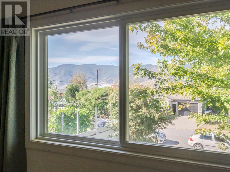 1448 Dartmouth Street, Penticton, BC, V2A 4B6 - 39