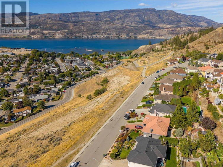673 Royal View Drive, Kelowna, BC, V1Y 9J4 - 71
