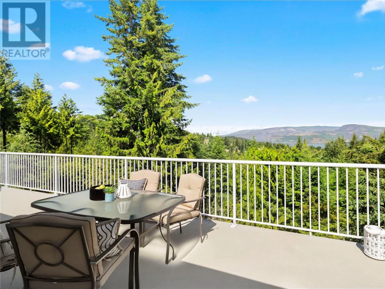 12-2592 Alpen Paradies Road, Blind Bay, BC, V0E 1H1