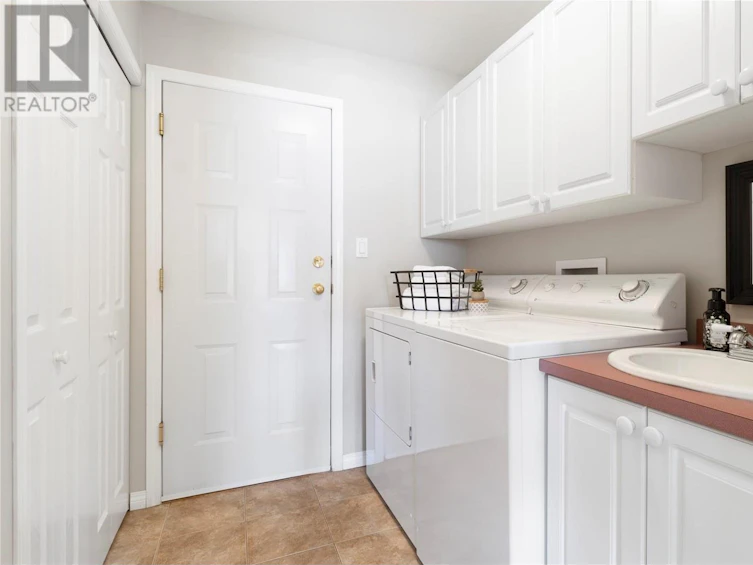 12-2592 Alpen Paradies Road, Blind Bay, BC, V0E 1H1 - 27