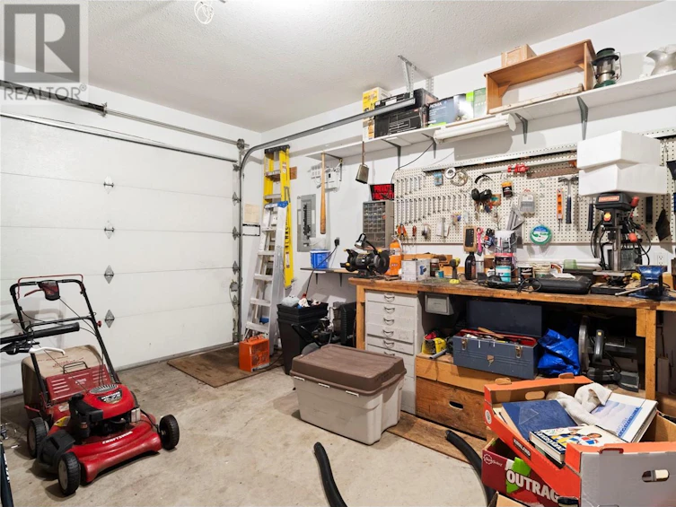 12-2592 Alpen Paradies Road, Blind Bay, BC, V0E 1H1 - 38