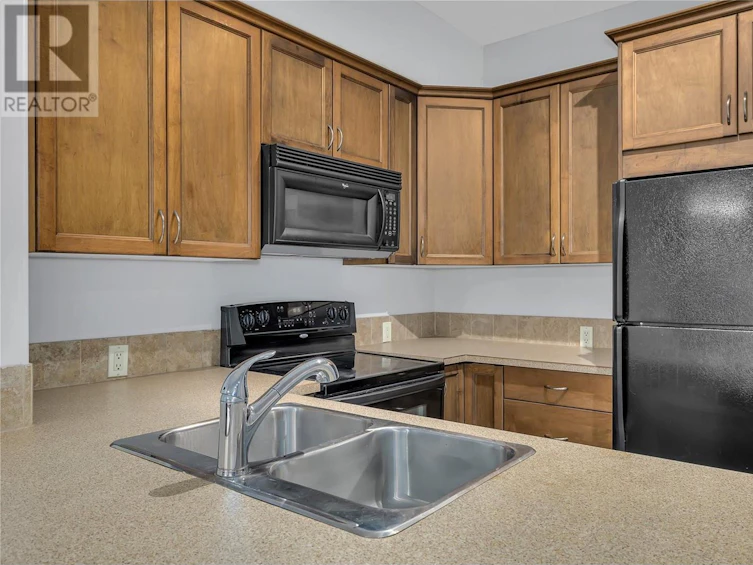 204-1007 Harvey Avenue, Kelowna, BC, V1Y 6E4 - 10