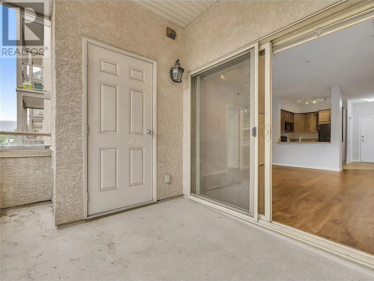 204-1007 Harvey Avenue, Kelowna, BC, V1Y 6E4 - 18