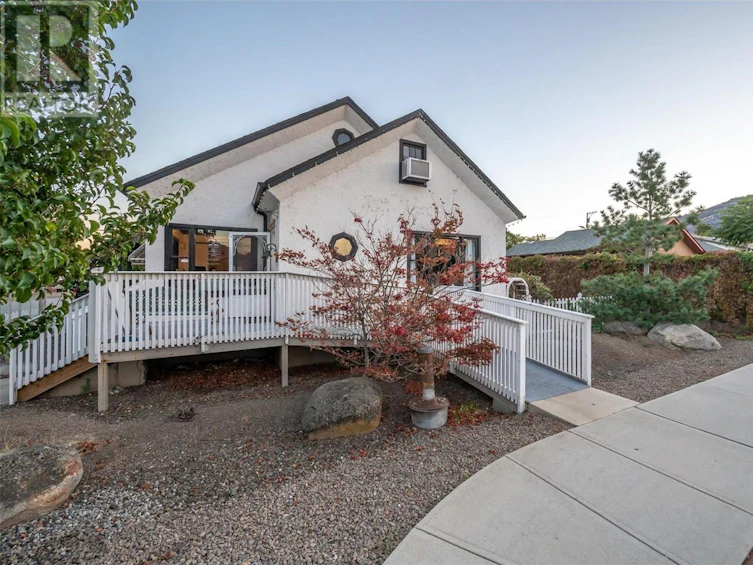 7204 85th Street, Osoyoos, BC, V0H 1V1 - 2