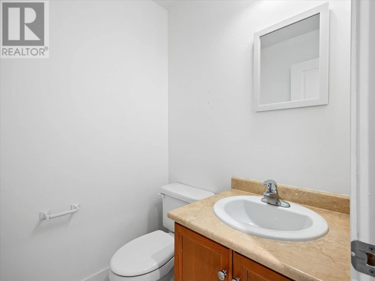 606 South South Crest Drive, Kelowna, BC, V1W 4Y6 - 11