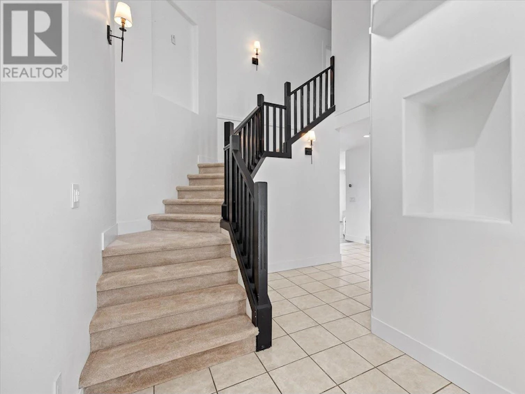 606 South South Crest Drive, Kelowna, BC, V1W 4Y6 - 13