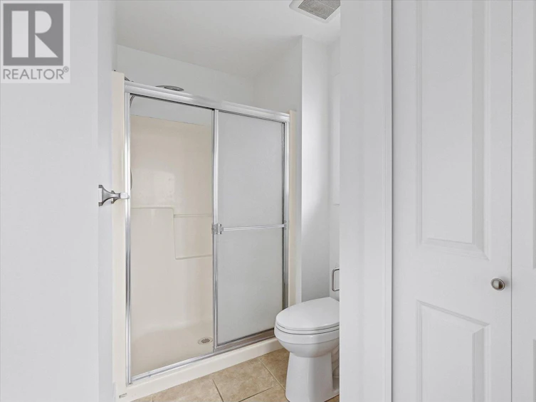 606 South South Crest Drive, Kelowna, BC, V1W 4Y6 - 17