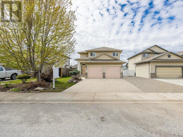 606 South South Crest Drive, Kelowna, BC, V1W 4Y6 - 2
