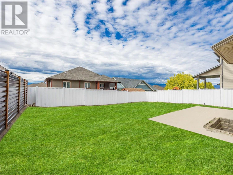 606 South South Crest Drive, Kelowna, BC, V1W 4Y6 - 31