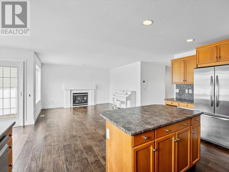 606 South South Crest Drive, Kelowna, BC, V1W 4Y6 - 8