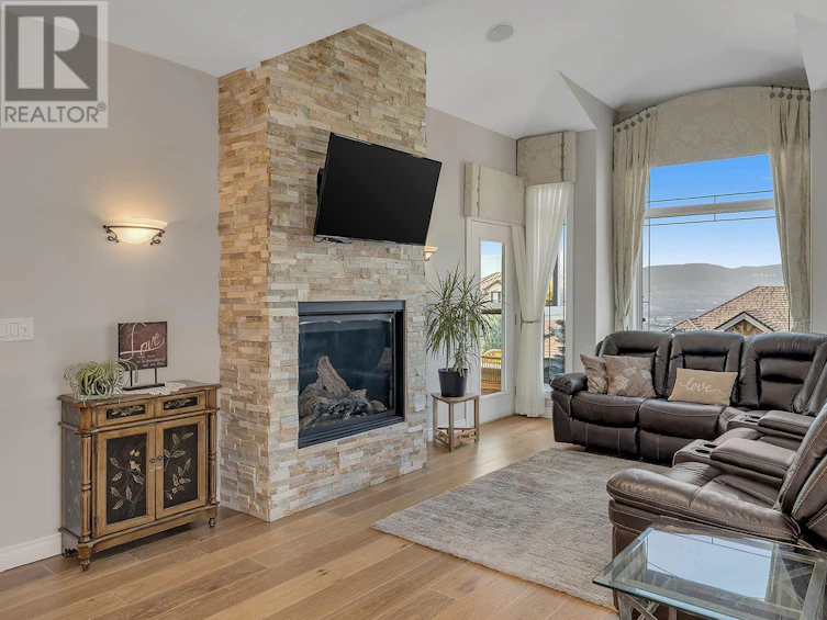 1003 Skeena Drive, Kelowna, BC, V1V 2K7 - 4