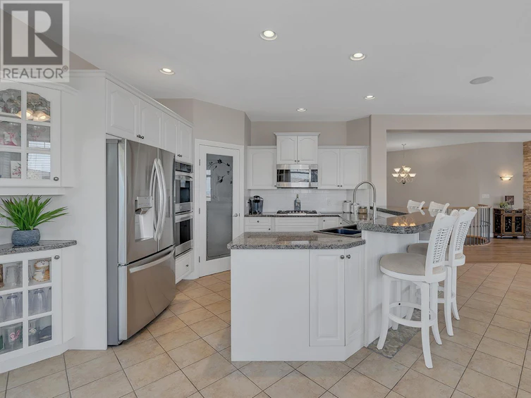 1003 Skeena Drive, Kelowna, BC, V1V 2K7 - 9