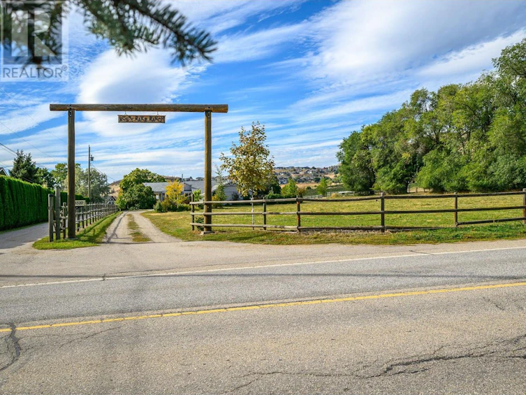 8510 Aberdeen Road, Coldstream, BC, V1B 2J6