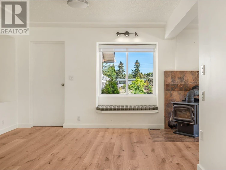 8510 Aberdeen Road, Coldstream, BC, V1B 2J6 - 21