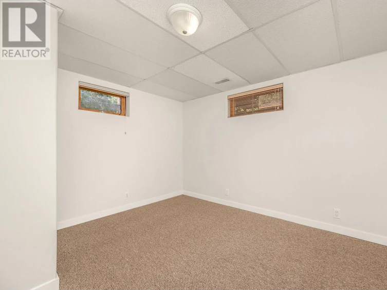 8510 Aberdeen Road, Coldstream, BC, V1B 2J6 - 25