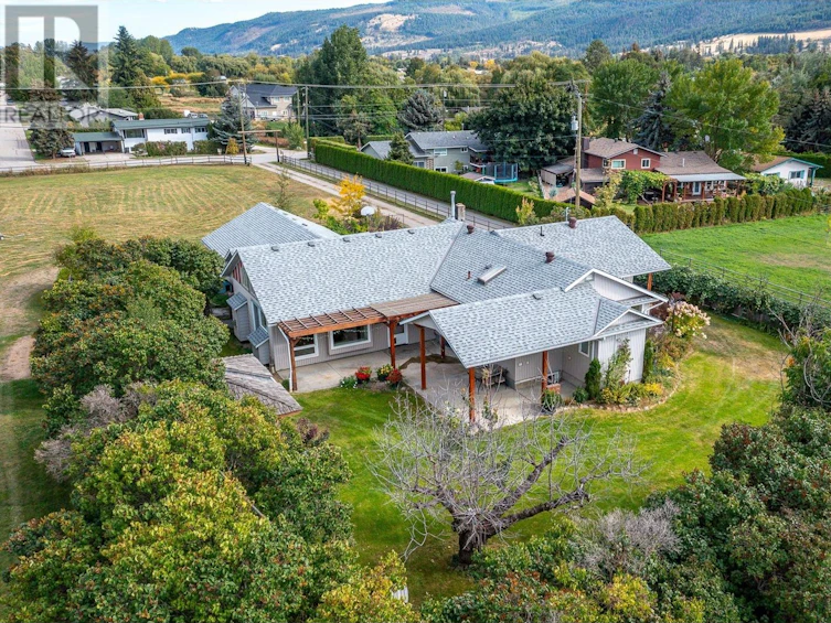 8510 Aberdeen Road, Coldstream, BC, V1B 2J6 - 3