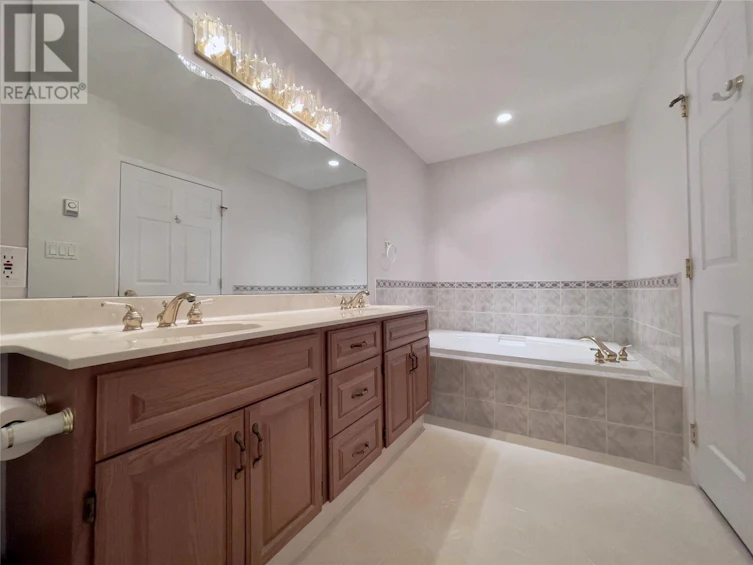 215-7801 Spartan Drive, Osoyoos, BC, V0H 1V0 - 45