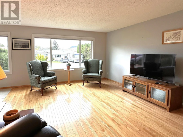 1590 Griffin Terrace, Kamloops, BC, V2B 7R6 - 3