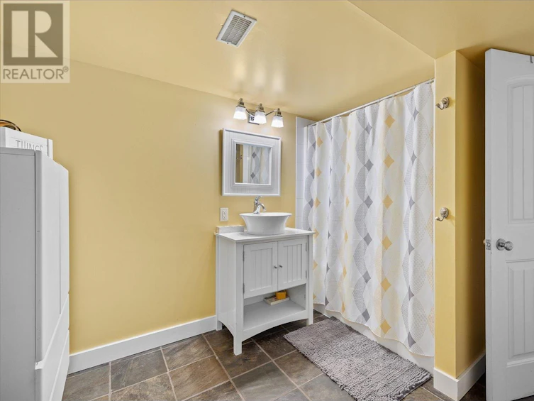 431 Quilchena Drive, Kelowna, BC, V1W 4T7 - 31
