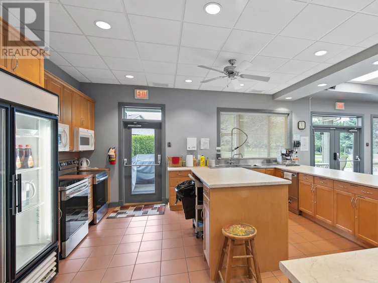 207-2365 Stillingfleet Road, Kelowna, BC, V1W 4X5 - 43