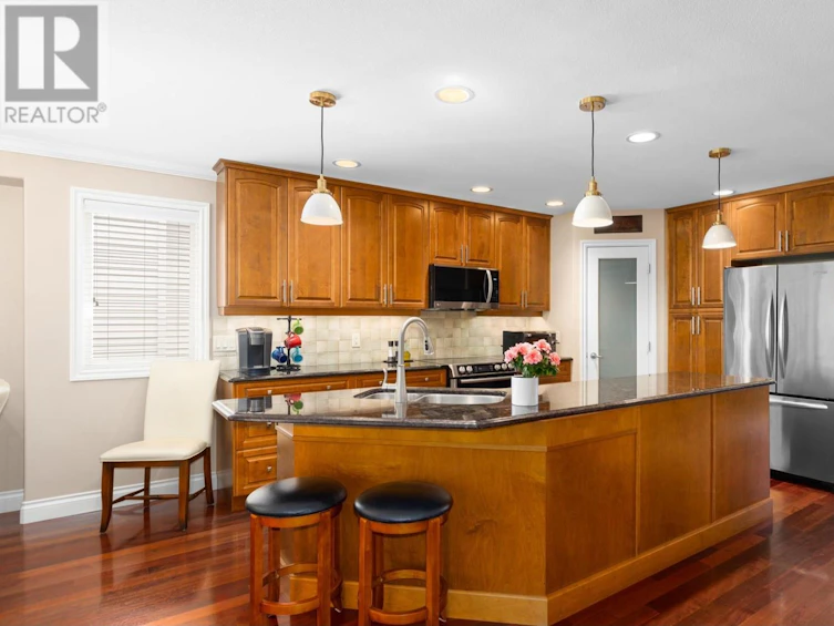 207-2365 Stillingfleet Road, Kelowna, BC, V1W 4X5 - 5