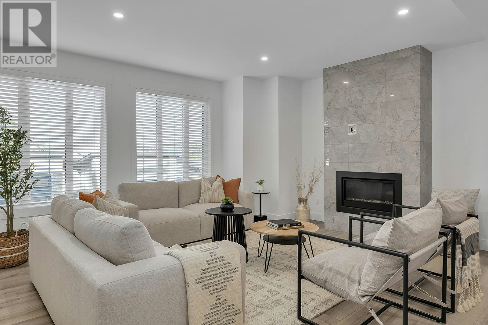 19-2835 Canyon Crest Drive, West Kelowna, BC, V4T 0E3 - 2