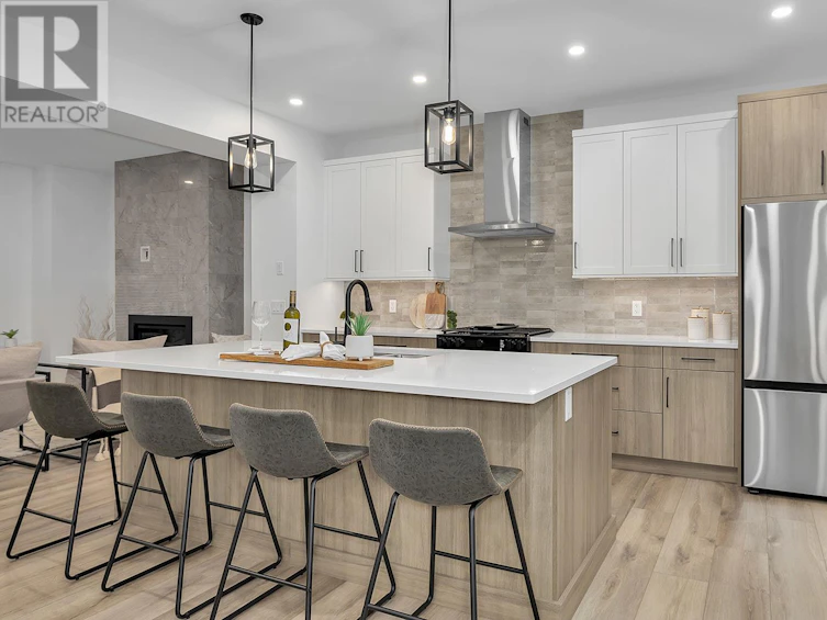 19-2835 Canyon Crest Drive, West Kelowna, BC, V4T 0E3 - 3