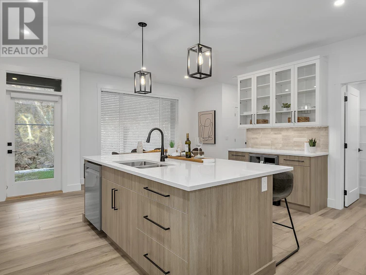 19-2835 Canyon Crest Drive, West Kelowna, BC, V4T 0E3 - 8